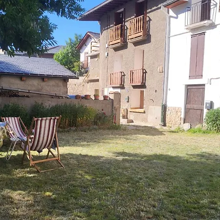 Maison De Village, A Cal Fourne Llo