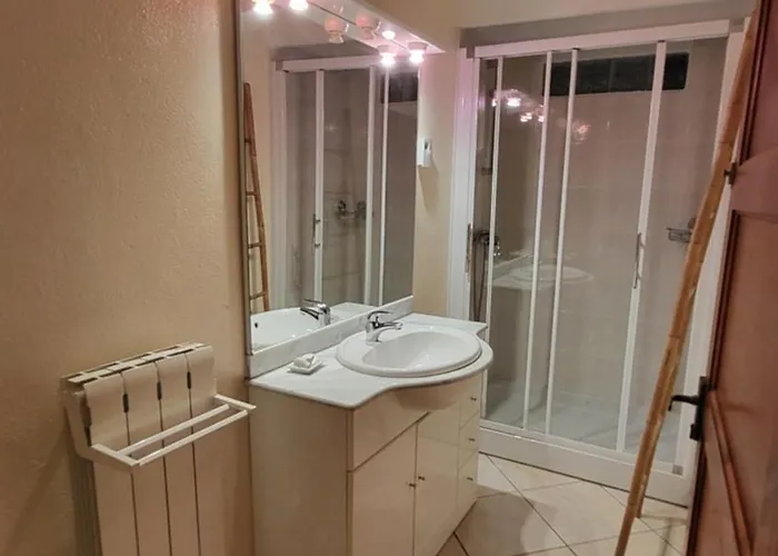 Сasa de vacaciones Maison De Village, A Cal Fourné